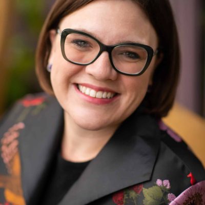 Andrea Longton headshot